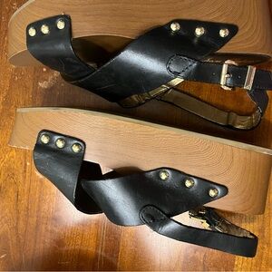 Size 10 Black leather Sam Edelman platform shoes. Brantlee